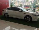 Kia Optima 2.0 AT 2018 - Cần bán xe Kia Optima 2.0 AT năm 2018, màu trắng giá bắt đầu từ 789tr