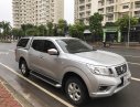 Nissan Navara E 2016 - Gia đình bán Nissan Navara E, đời 2016, màu bạc, đi hơn 2 vạn KM còn bảo hành hãng