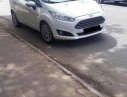 Ford Fiesta Titanium 2016 - Bán ô tô Ford Fiesta Titanium năm sản xuất 2016, màu trắng xe gia đình