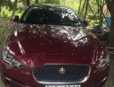 Jaguar XE 2015 - Cần bán lại xe Jaguar XE đời 2015, màu đỏ