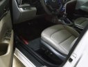 Hyundai Elantra  2.0 AT  2017 - Cần bán lại xe Hyundai Elantra 2.0 AT năm sản xuất 2017, màu trắng  