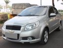 Chevrolet Aveo lt 2015 - Mình muốn bán Chevrolet Aveo 2015 MT, màu bạc, xe đẹp tuyệt vời