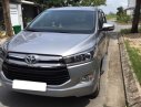 Toyota Innova V 2017 - Bán Innova V số tự động 2017, xe đi lướt 12000km cam kết chất lượng 100% bao test hãng