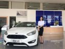 Ford Focus 2018 - Bán Ford Focus năm sản xuất 2018, màu trắng, giá chỉ 595 triệu