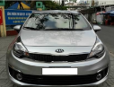 Kia Rio Gath 2016 - Cần tiền bán Kia Rio 2016, số tự động, màu bạc, mới ken