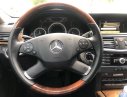 Mercedes-Benz E class E300 2011 - Vỡ nợ bán xe Mercedes E300 đời 2011, màu đen bóng