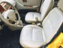 Toyota Yaris 2005 - Bán Toyota Yaris 2005, màu vàng, nhập khẩu