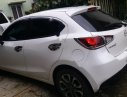 Mazda 2 2015 - Cần bán gấp Mazda 2 năm 2015, màu trắng, nhập khẩu, giá tốt