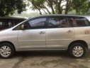 Toyota Innova   2.0 MT  2010 - Bán xe Toyota Innova 2.0 MT năm 2010, màu bạc, 450 triệu