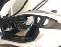 BMW i8 2014 - Cần bán BMW i8 đời 2017, màu trắng, xe nhập