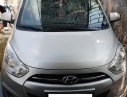 Hyundai i10 2011 - Cần bán gấp Hyundai i10 đời 2011, màu xám, nhập khẩu chính chủ 