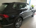 Volkswagen Tiguan 2018 - Bán xe Volkswagen Tiguan năm sản xuất 2018, màu trắng, nhập khẩu nguyên chiếc