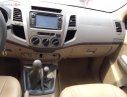 Toyota Hilux G 2010 - Bán Toyota Hilux G sản xuất năm 2010, màu bạc, xe nhập 