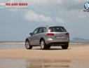 Volkswagen Touareg 2018 - Bán Touareg bạc - SUV gầm cao nhập khẩu chính hãng Volkswagen, xe giao ngay/ Hotline: 090.898.8862