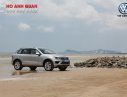 Volkswagen Touareg 2018 - Bán Touareg bạc - SUV gầm cao nhập khẩu chính hãng Volkswagen, xe giao ngay/ Hotline: 090.898.8862