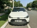 Hyundai i20 Active 2016 - Cần bán Hyundai i20 Active sản xuất 2016, màu trắng, xe nhập