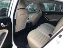 Kia Cerato 1.6 MT 2017 - Bán xe Kia Cerato 1.6 MT sản xuất năm 2017, màu trắng chính chủ