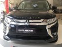 Mitsubishi Outlander 2.4 CVT 2018 - Cần bán xe Mitsubishi Outlander 2.4 CVT năm sản xuất 2018, màu đen