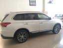 Mitsubishi Outlander 2.0 Std 2018 - Bán xe Mitsubishi Outlander 2.0 STD sản xuất 2018, màu trắng