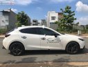 Mazda 3 2015 - Cần bán gấp Mazda 3 sản xuất năm 2015, màu trắng