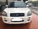 Hyundai Tucson 2.0   2009 - Cần bán gấp Hyundai Tucson 2.0 sản xuất 2009, màu trắng, nhập khẩu  