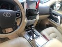Toyota Land Cruiser VX 2016 - Bán xe Toyota Land Cruiser VX sản xuất 2016, màu vàng, nhập khẩu biển Hà Nội