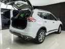 Nissan X trail 2.5L  Luxury 2018 - Cần bán xe Nissan X trail 2.5L SV Luxury sản xuất 2018, màu trắng