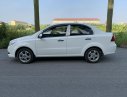 Chevrolet Aveo 2016 - Gia đình cần bán Chevrolet Aveo 2016, xe đi hơn 3 vạn km. Đẹp như mới, giá rẻ