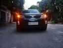 Kia Sorento GAT 2017 - Cần bán lại xe Kia Sorento GAT năm 2017, màu đen xe gia đình, giá chỉ 770 triệu