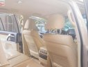 Toyota Land Cruiser Vx 2016 - Chính chủ bán Toyota Land Cruiser VX 2016, màu vàng, xe nhập