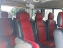 Toyota Hiace  MT 2005 - Cần bán Toyota Hiace MT đời 2005, màu trắng, máy dầu