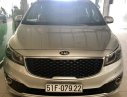 Kia Sedona 3.3 2014 - Cần bán xe Kia Sedona 2014, màu bạc, máy xăng