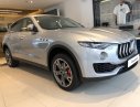 Maserati 2018 - Bán Maserati Levante màu bạc/ kem giá siêu hấp dẫn. Bán xe Maserati Levante đời mới nhất