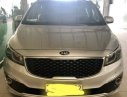 Kia Sedona AT 2014 - Bán xe Kia Sedona AT đời 2014, màu bạc số tự động, giá chỉ 955 triệu