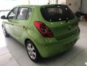 Hyundai i20 2011 - Cần bán gấp Hyundai i20 đời 2011 màu xanh lục, giá chỉ 350 triệu, xe nhập