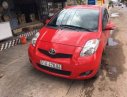 Toyota Yaris   2013 - Bán Toyota Yaris sản xuất năm 2013, màu đỏ, xe nhập