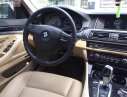 BMW 5 Series 520i 2014 - Bán BMW 520i sản xuất 2014 đăng ký 2015, cửa hít
