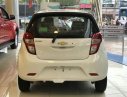 Chevrolet Spark LS  2018 - Cần bán Chevrolet Spark LS đời 2018, màu trắng, giá chỉ 359 triệu