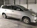 Toyota Innova  G 2010 - Bán Toyota Innova sản xuất năm 2010, màu bạc số sàn