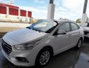 Hyundai Accent 1.4 AT 2018 - Cần bán Hyundai Accent 1.4 AT sản xuất 2018, màu trắng, xe mới 100%