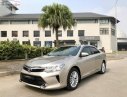 Toyota Camry 2.0E 2017 - Bán xe Toyota Camry 2.0E 2017, giá chỉ 968 triệu
