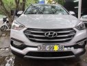 Hyundai Santa Fe 2017 - Cần bán gấp Hyundai Santa Fe đời 2017, màu trắng, giá tốt