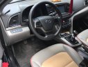 Hyundai Elantra 1.6MT 2017 - Bán xe Hyundai Elantra 2017 số sàn màu cát nhà sử dụng
