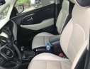 Kia Rondo 2.0AT 2017 - Cần bán xe Kia Rondo 2017 số tự động, màu bạc