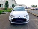 Mitsubishi Outlander 2.0 CVT 2018 - Cần bán Mitsubishi Outlander 2.0 CVT sản xuất 2018, màu trắng