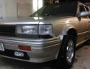 Nissan Bluebird MT 1989 - Cần bán gấp Nissan Bluebird MT đời 1989, xe nhập, máy êm