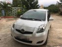 Toyota Yaris 2008 - Bán Toyota Yaris đời 2008, màu trắng, nhập khẩu nguyên chiếc