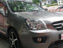 Kia Carens SX 2.0 AT  2010 - Bán Kia Carens SX 2.0 AT sản xuất 2010, màu xám, số tự động 1 chủ mới 90%