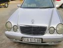 Mercedes-Benz E class   E240 2001 - Cần bán Mercedes E240 sản xuất 2001, màu bạc, giá 185tr