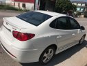 Hyundai Avante 2011 - Bán xe Hyundai Avante đời 2011, màu trắng, số tự động